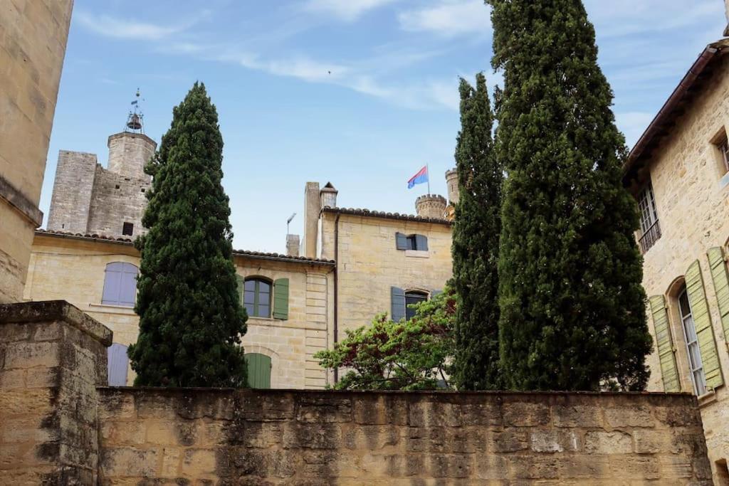 Appartamento Uzes Centre Quartiers Des Arts Charme De L'Ancien Esterno foto