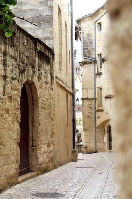 Appartamento Uzes Centre Quartiers Des Arts Charme De L'Ancien Esterno foto